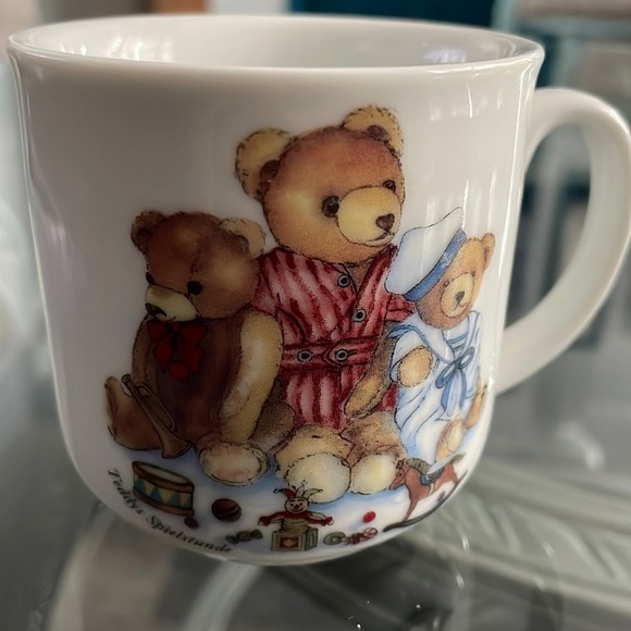 Bear Henry and Friends 5oz Mug - Picture 8 of 8